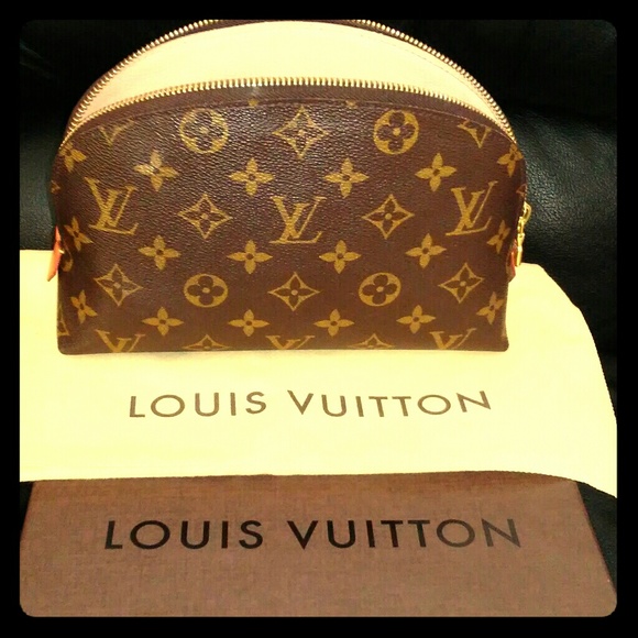 lv cosmetic pouch gm
